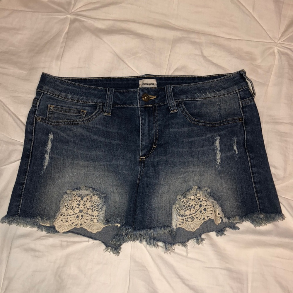 Sneak Peek Shorts